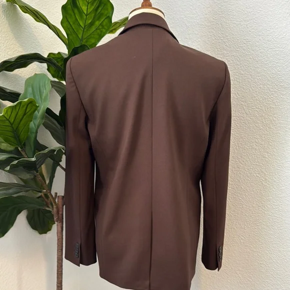 Aritzia Babaton Brown Blazer - Picture 8 of 14